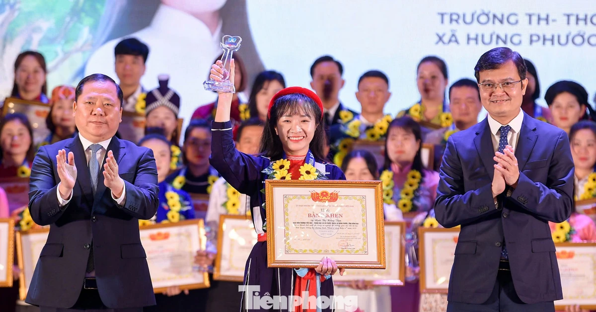 Lễ tuyên dương 'Chia sẻ cùng thầy cô' năm 2025: Lan tỏa những điều tử tế, giá trị tốt đẹp