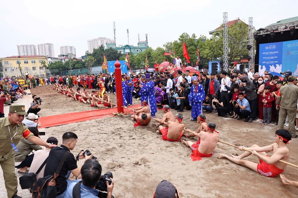 Giao lưu, trình diễn thực hành di sản Kéo co - ảnh 1