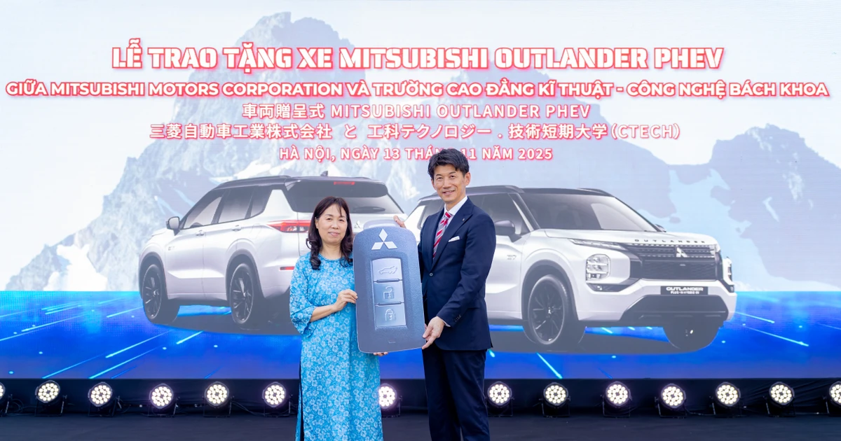 Mitsubishi Motors Corporation tài trợ 2 xe hybrid phục vụ đào tạo cho CTECH