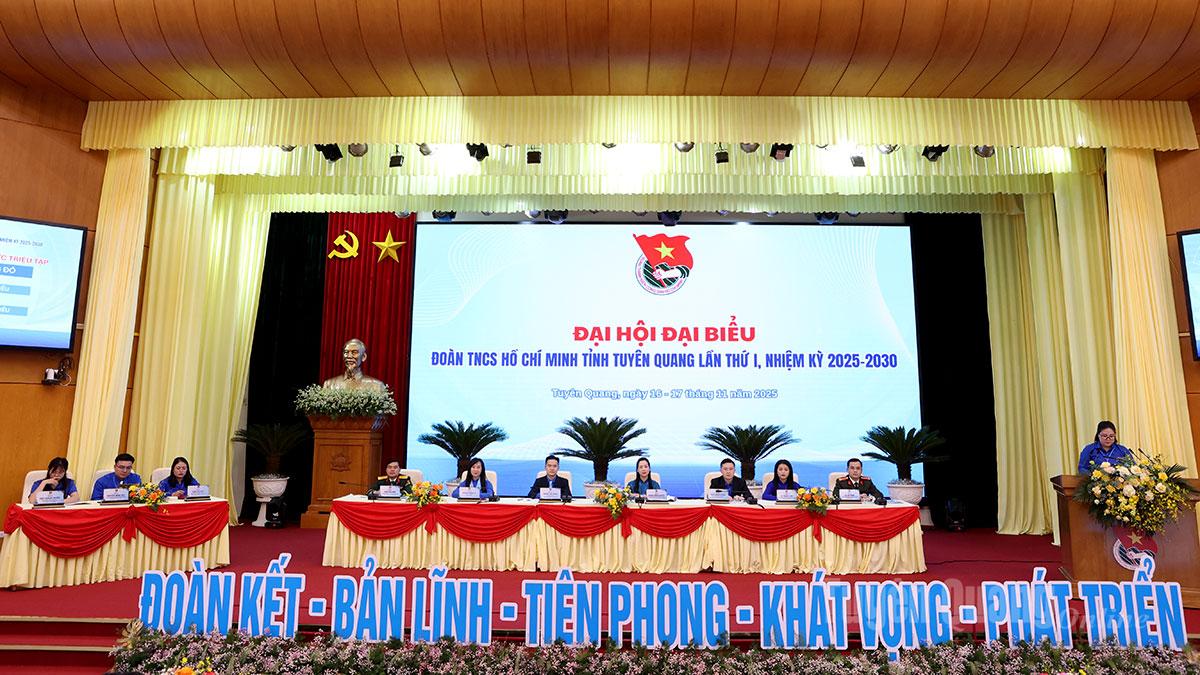 Megnyitotta első ülésszakát Tuyen Quang tartomány Ho Si Minh Kommunista Ifjúsági Uniójának első kongresszusa, a 2025-2030-as ciklusra.