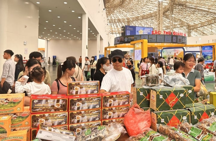 ការអភិវឌ្ឍន៍ផលិតផល OCOP ដែលទាក់ទងនឹងការកសាងម៉ាកយីហោក្នុងស្រុក - រូបថត ២.