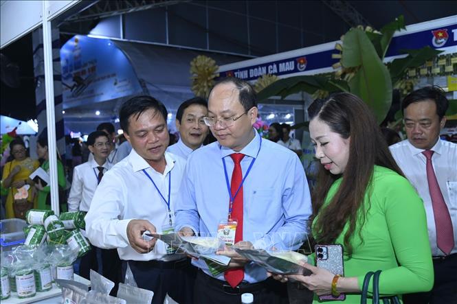 ຄຳບັນຍາຍຮູບ