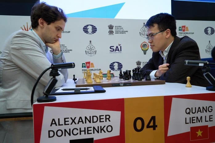 Lê Quang Liêm dừng chân loạt tie-break vòng 5 World Cup cờ vua - Ảnh 1.