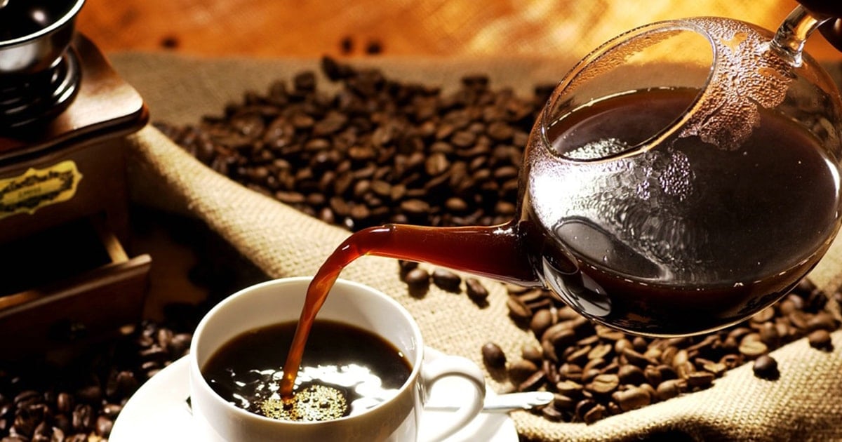 Giá cà phê hôm nay 17/11/2025: Tuần giá bay màu theo thuế Mỹ