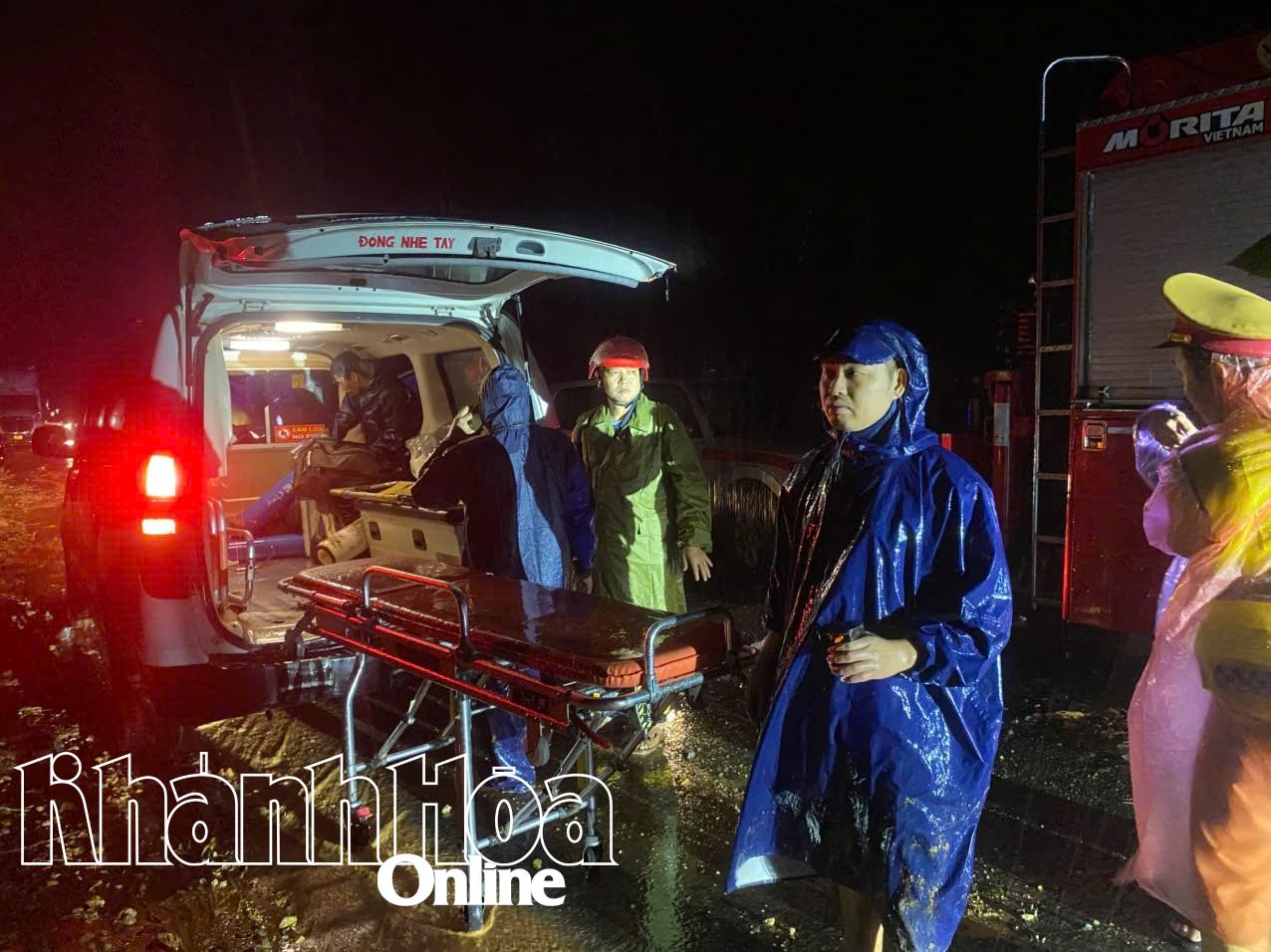 Flera ambulanser skickades till platsen.