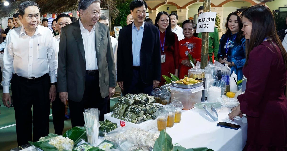 Cán bộ Mặt trận, đoàn thể phải giữ '3 gần', '5 phải', '4 không'