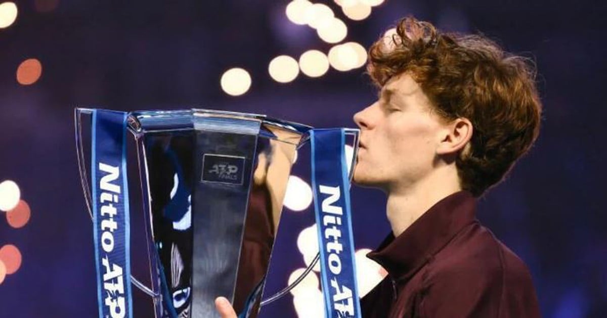 Sinner khép lại năm 2025 đầy biến động với chức vô địch ATP Finals