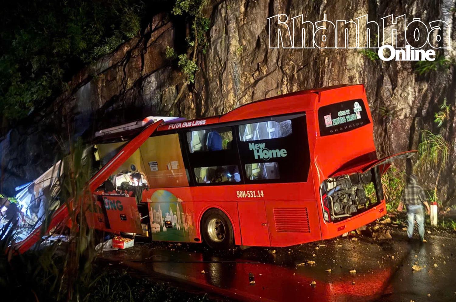 O carro sofreu um acidente.