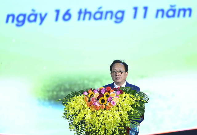 Festivalul crabilor Ca Mau 2025: Transformarea „aromei pădurii - aromei marine” într-un brand național - Fotografia 1. Ngày hội cua Cà Mau 2025: Đưa 'hương rừng - vị biển' thành thương hiệu quốc gia- Ảnh 1.