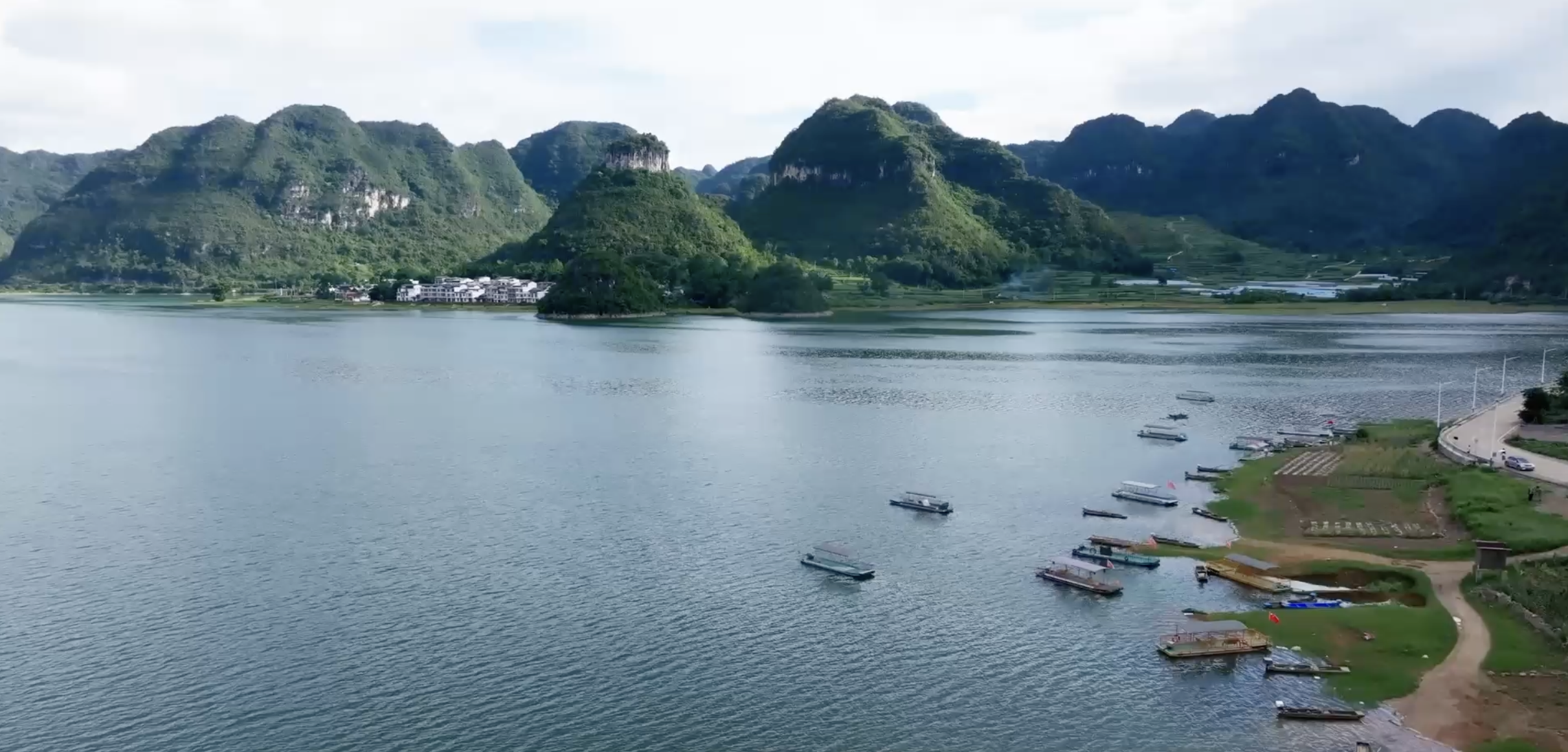 75 năm hữu nghị Việt – Trung: Hang Hồ Chí Minh tại đường Ba Mông, Tĩnh Tây, Quảng Tây