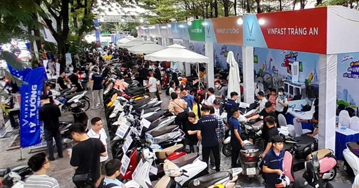 Đổi xe xăng lấy xe điện, nhận ưu đãi hấp dẫn tại Ngày hội Việt Nam Xanh