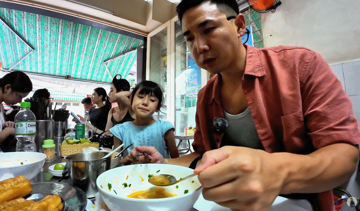 thumb bánh canh cua.gif.gif