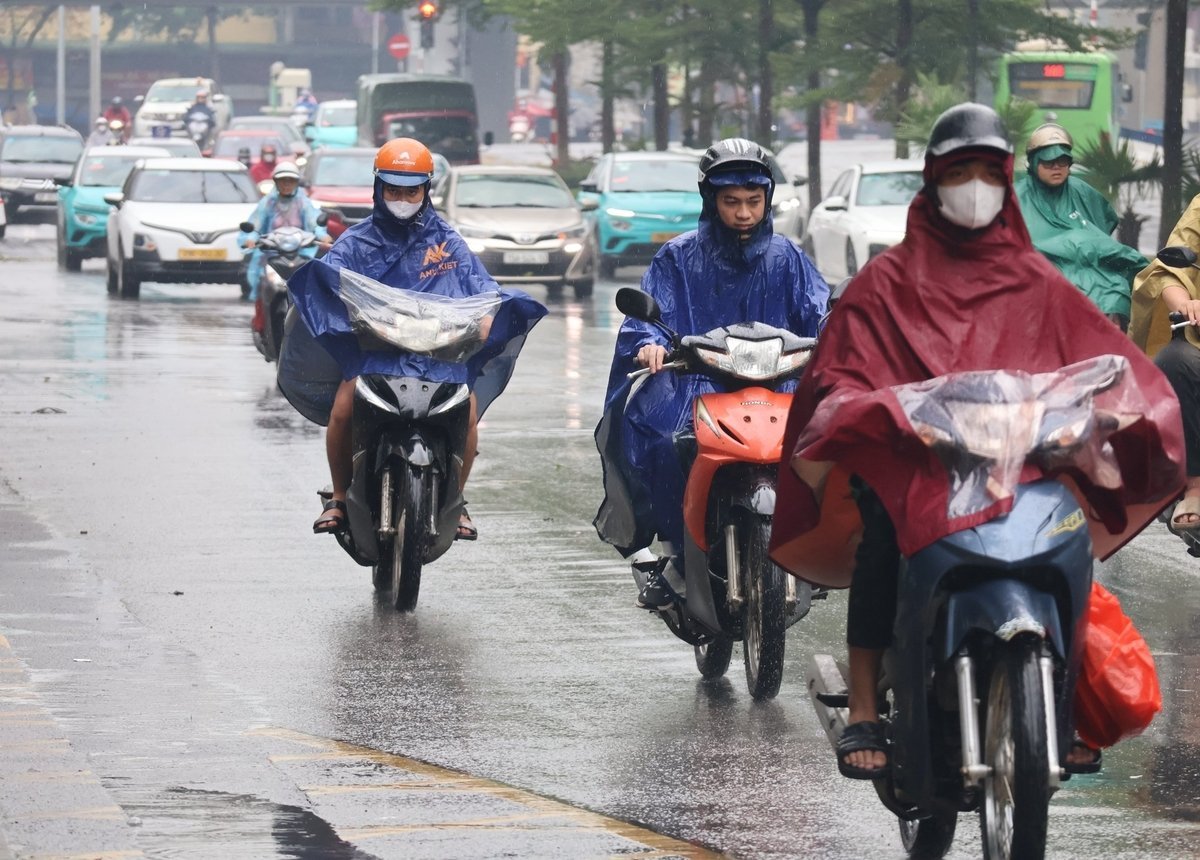 Dự báo không khí lạnh kết hợp với mưa khiến nền nhiệt các tỉnh miền Bắc giảm sâu. Ảnh: Trung Nguyên. 