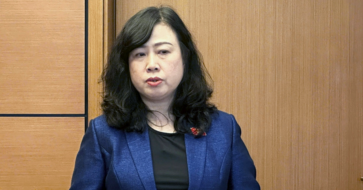 Bộ trưởng Đào Hồng Lan: Sẽ nghiên cứu cho người nghèo bị ung thư được hưởng bảo hiểm 100%