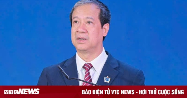 Bộ trưởng GD&ĐT: Nhà giáo cần làm sao cho xứng với sự phó thác, kỳ vọng của xã hội