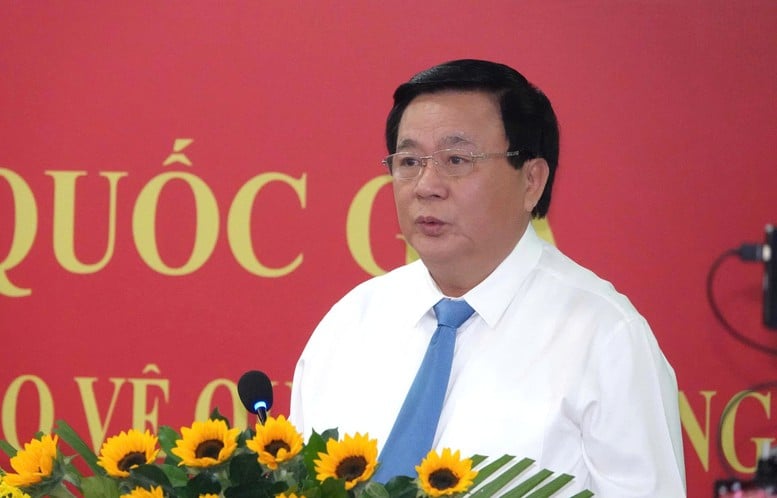 Všechny politiky a strategie vycházejí z tužeb a oprávněných zájmů lidí - Foto 2. Mọi chủ trương, chính sách xuất phát từ nguyện vọng, quyền lợi chính đáng của nhân dân- Ảnh 2.