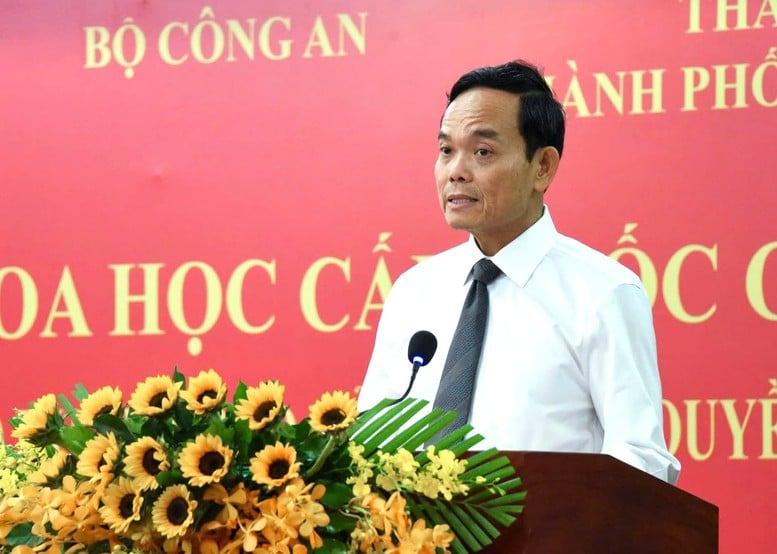 Všechny politiky a strategie vycházejí z tužeb a oprávněných zájmů lidí - Foto 3. Mọi chủ trương, chính sách xuất phát từ nguyện vọng, quyền lợi chính đáng của nhân dân- Ảnh 3.