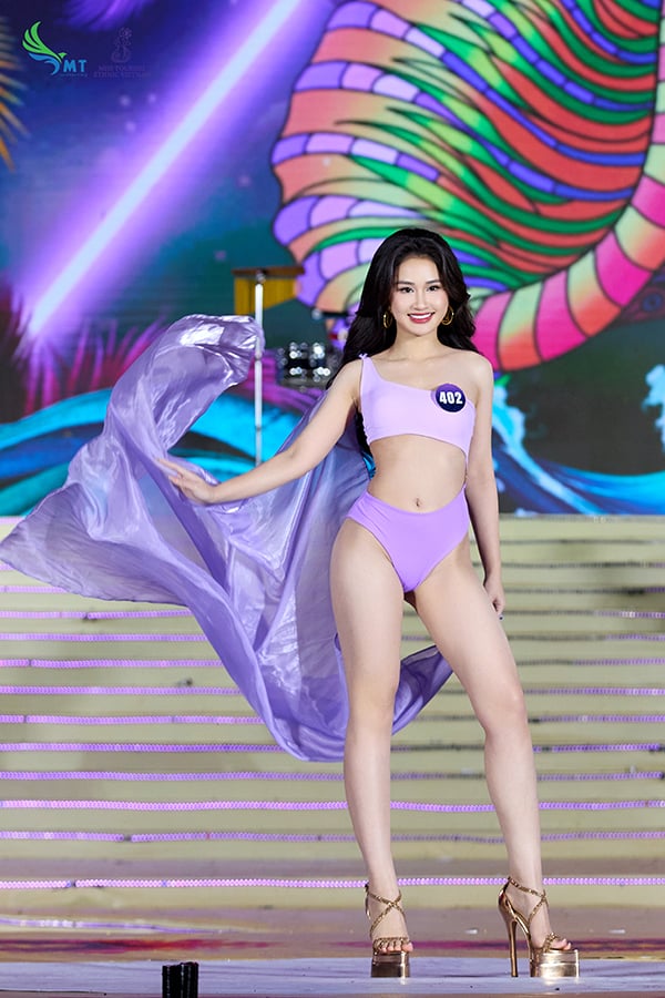 nhan sắc Hoa hậu Trần Minh Phương - Ảnh 7.