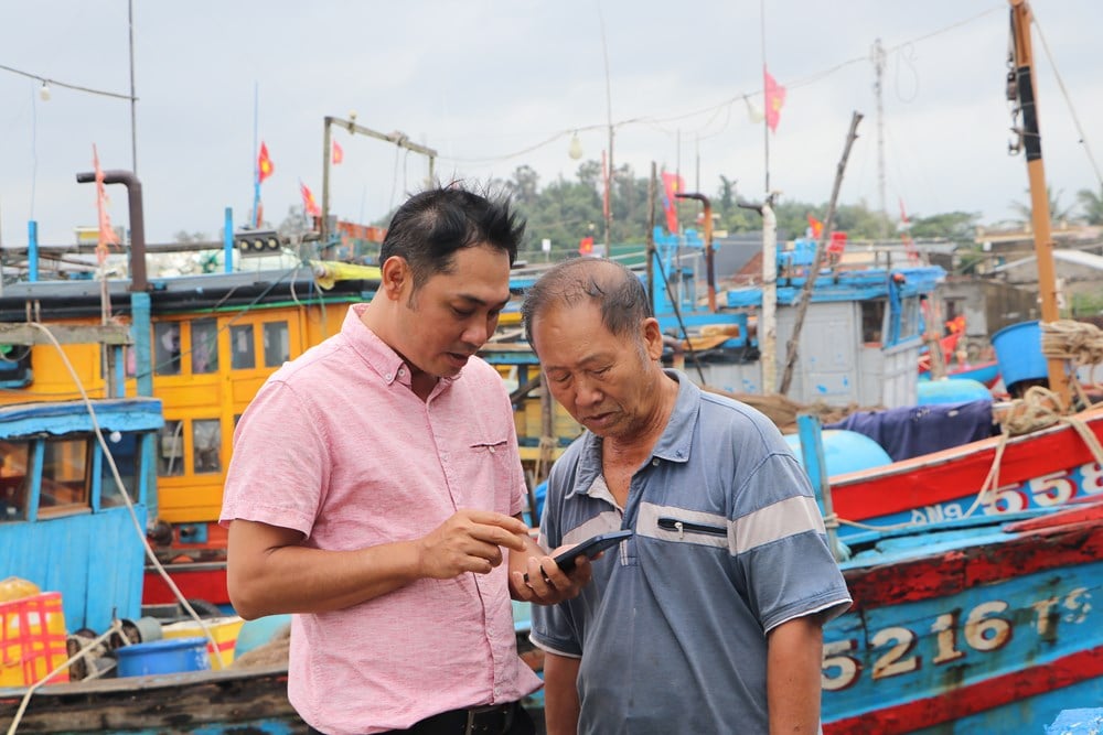 Manualul electronic al membrilor de partid - o descoperire revoluționară în activitățile de transformare digitală - fotografia 1