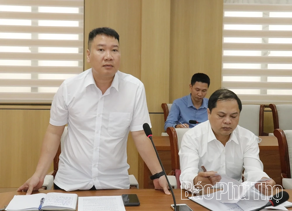 Obec Van Xuan uspořádala tiskovou konferenci, na které informovala o nuceném vyvlastnění pozemků za účelem realizace projektu.