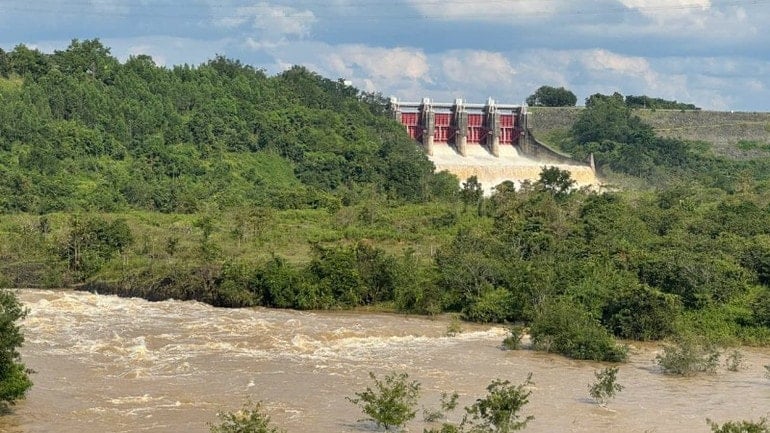 Srepok 3 Reservoir. img-088-1381.jpg