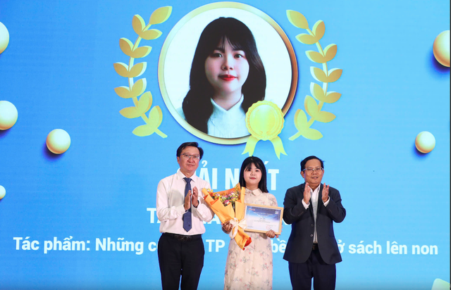 - រូបថត ១. - Ảnh 1.