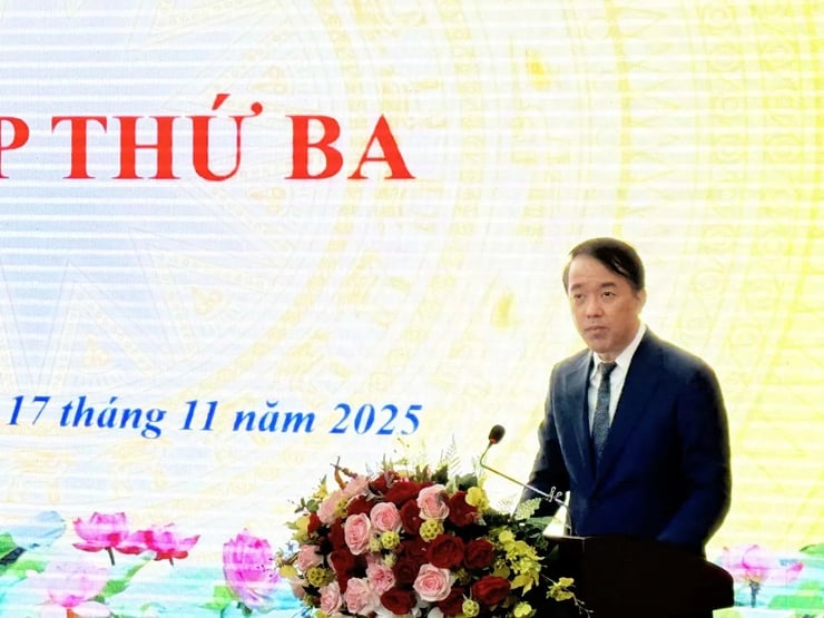 Majlis Rakyat Wad Kucing Thuong meluluskan 6 Resolusi penting - Foto 1. HĐND phường Thượng Cát thông qua 6 Nghị quyết quan trọng- Ảnh 1.