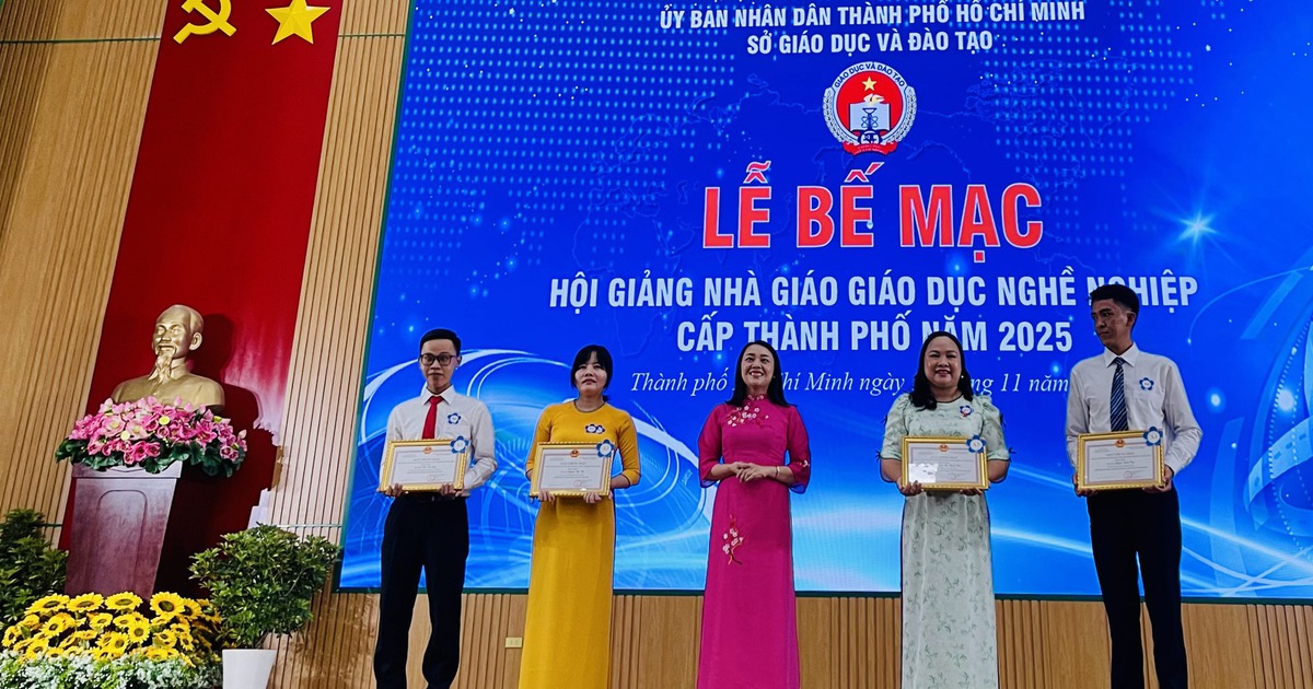 Ứng dụng AI vào dạy các môn 'khô khan, buồn ngủ'