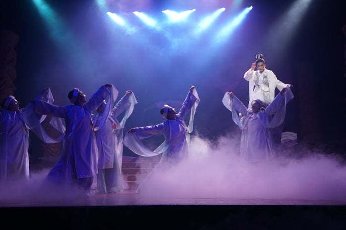 Hóa thân bản lĩnh vào nhân vật Dương Vân Nga – Tuyết Thu thăng hoa đầy cảm xúc - Ảnh 4.