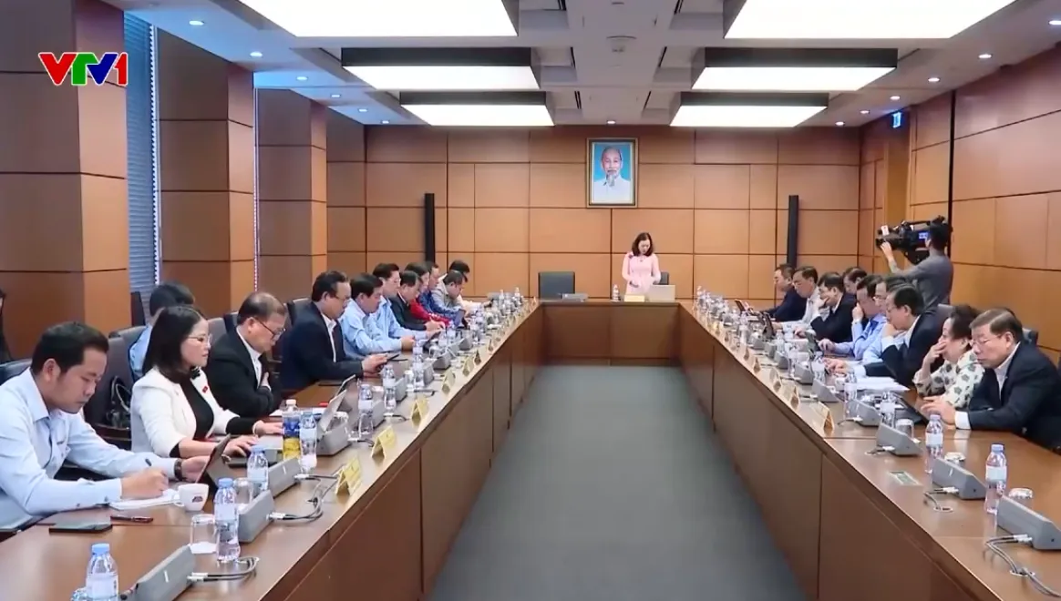 ສ້າງນະໂຍບາຍດ້ານການດູແລສາທາລະນະສຸກ - ຮູບ 1. Xây dựng chính sách đột phá về chăm sóc sức khỏe nhân dân- Ảnh 1.