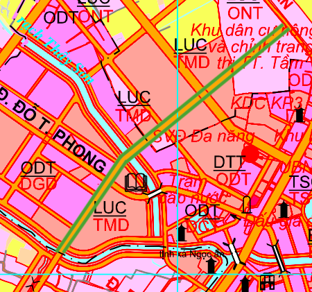 Merancang peta jalan baharu merentasi terusan Thay Son di komune Tam Vu.