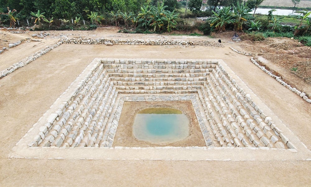 Ẩn sâu trong lòng đất ở kinh đô triều nhà Hồ tại Thanh Hóa, khai quật khảo cổ toàn bộ nền 4, nền 5 Đàn tế Nam Giao