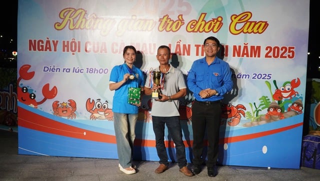 Độc lạ đua... cua ở Cà Mau- Ảnh 5.