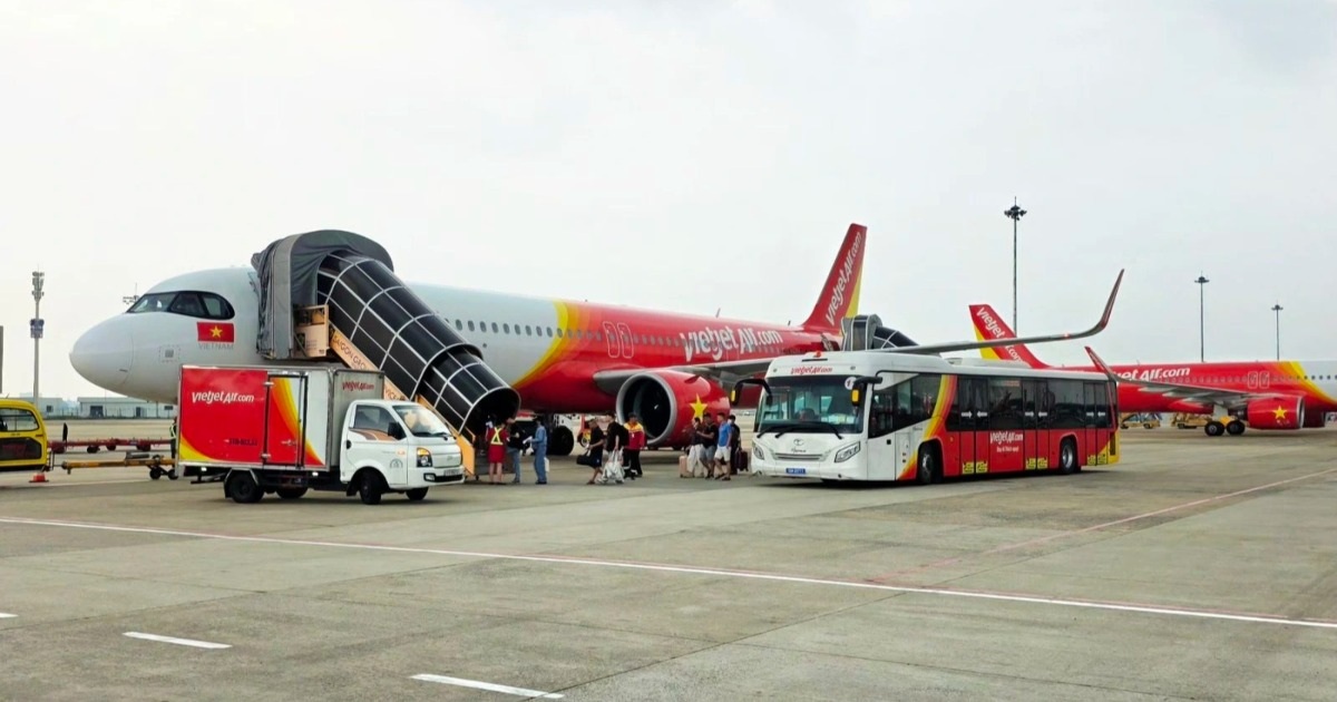 Vietjet tự phục vụ mặt đất, sẵn sàng cho mùa cao điểm cuối năm