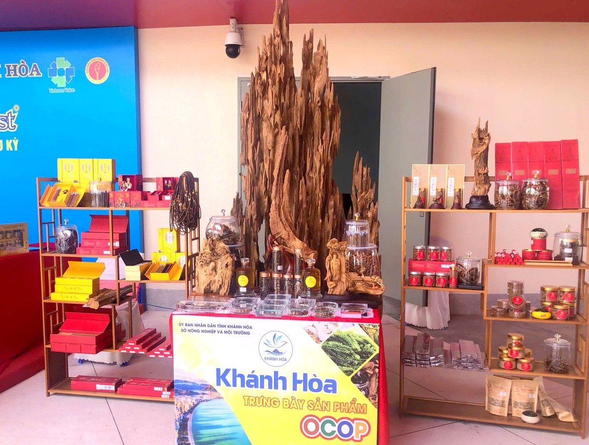 Trầm hương là sản phẩm đặc trưng của tỉnh Khánh Hòa. Ảnh: KS.