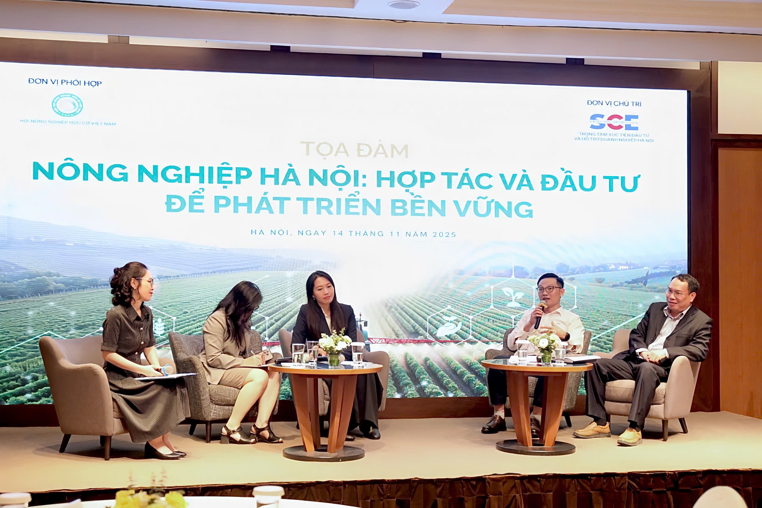 Tập đoàn TH chia sẻ kinh nghiệm giảm phát thải bằng mô hình đệm lót sinh học