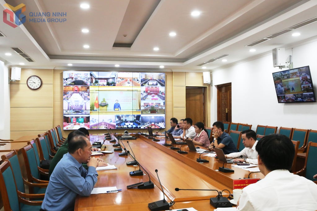 Phó Thủ tướng Chính Phủ Trần Hồng Hà, Trưởng Ban chỉ đạo Quốc gia IUU phát biểu chỉ đạo phiên họp.