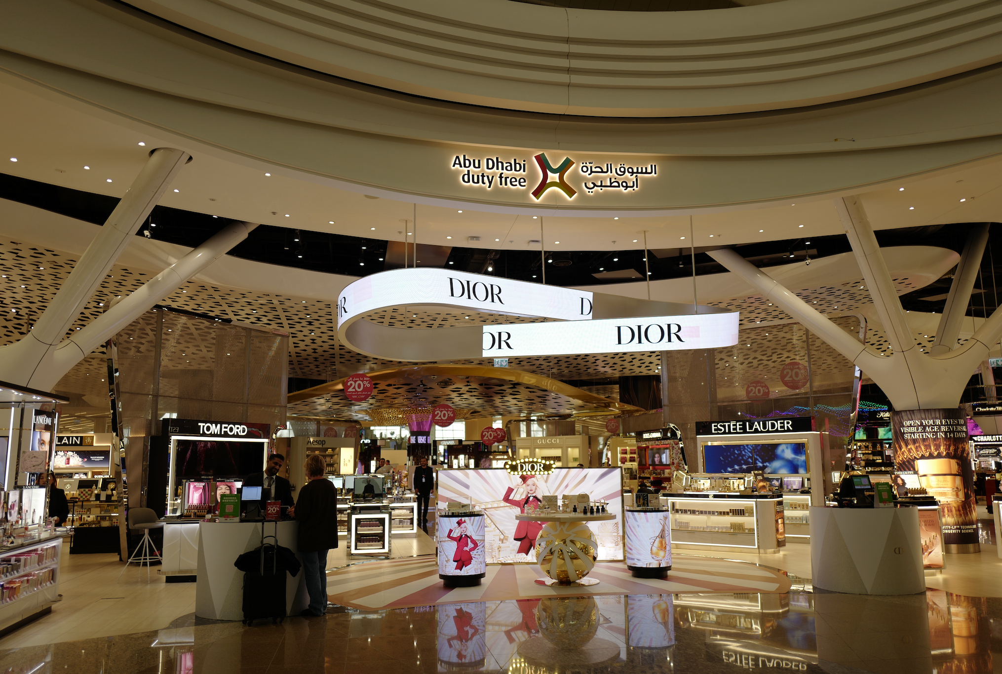 Sân bay quốc tế Zayed của UAE mở đường bay thẳng đến Hà Nội đẹp như mơ - Ảnh 4.