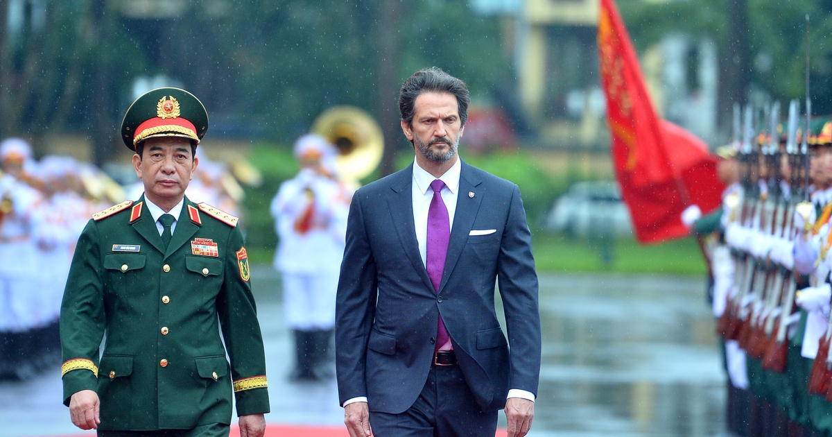 Đại tướng Phan Văn Giang hội đàm với Phó thủ tướng Slovakia