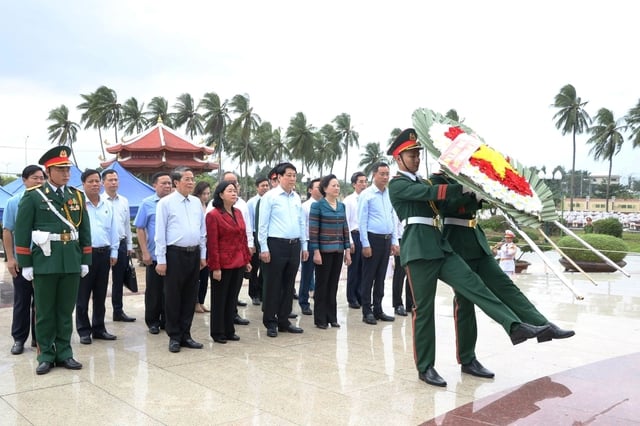 Πρόεδρος: «Πρέπει να σκεφτούμε πώς να προσαρμοστούμε στην κλιματική αλλαγή» - Φωτογραφία 3.