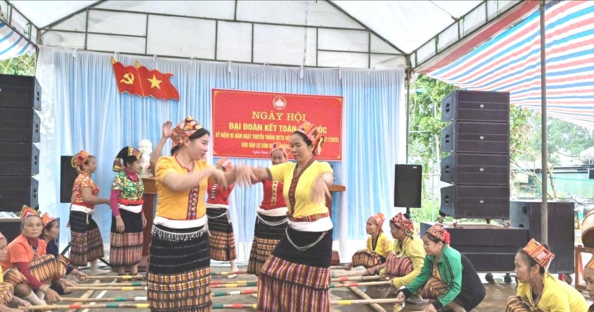 Chuyện kết đoàn ở xã đầu tiên tại Nghệ An có xóm 100% tham gia BHYT