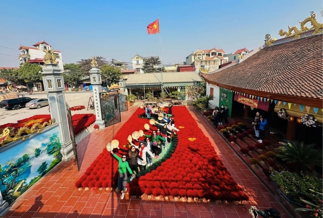 Hà Nội đẩy mạnh khai thác tiềm năng du lịch ngoại thành