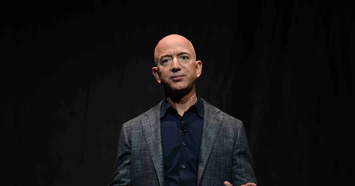 Tỷ phú Jeff Bezos trở lại đường đua với dự án AI 6,2 tỷ USD