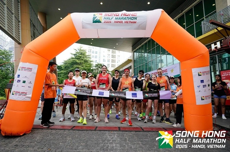 Giải chạy HHM: 16 năm đồng hành cùng cộng đồng quốc tế tại Ciputra Hanoi