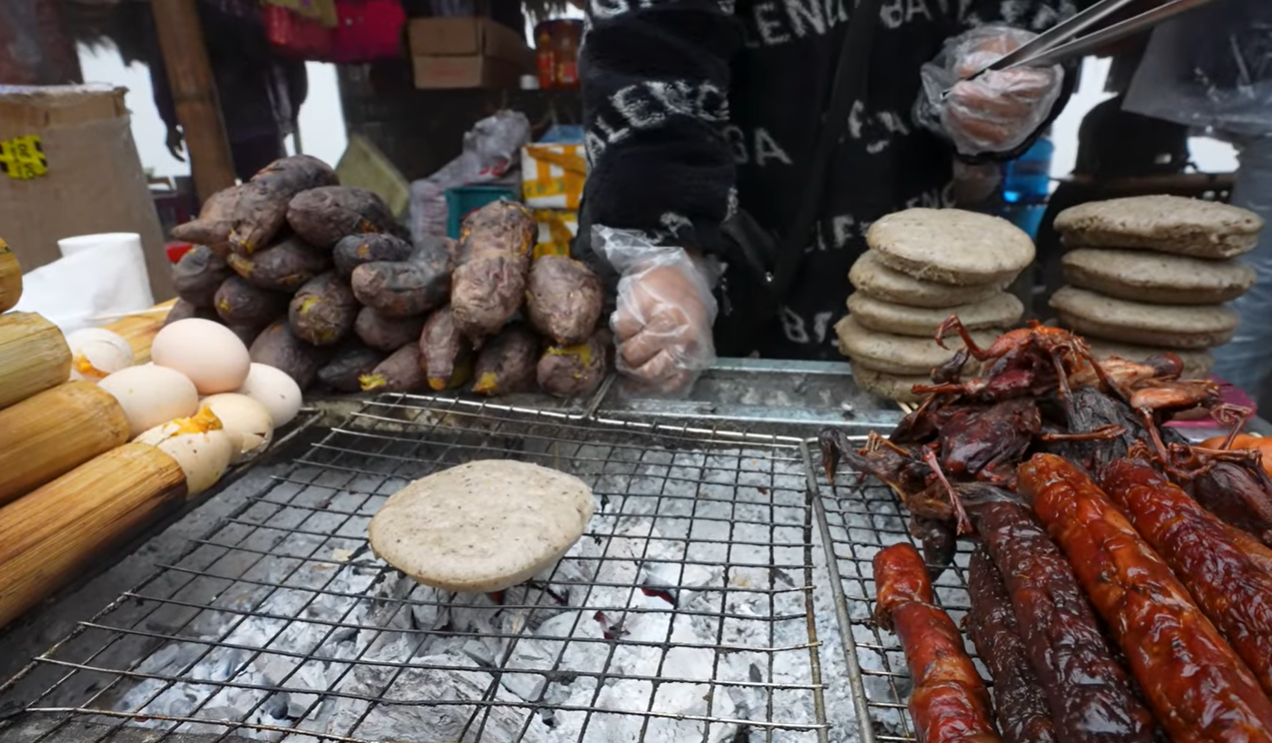 Tourists trying buckwheat cake