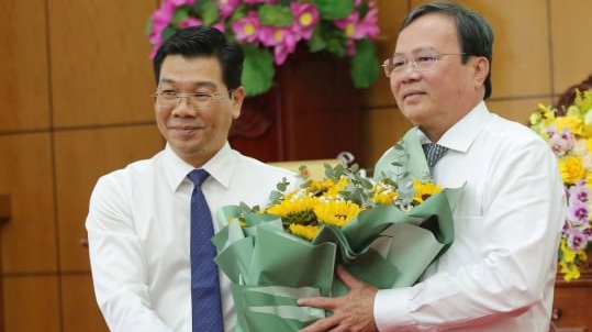 Ông Lê Văn Hẳn giữ chức Chủ tịch UBND tỉnh Tây Ninh