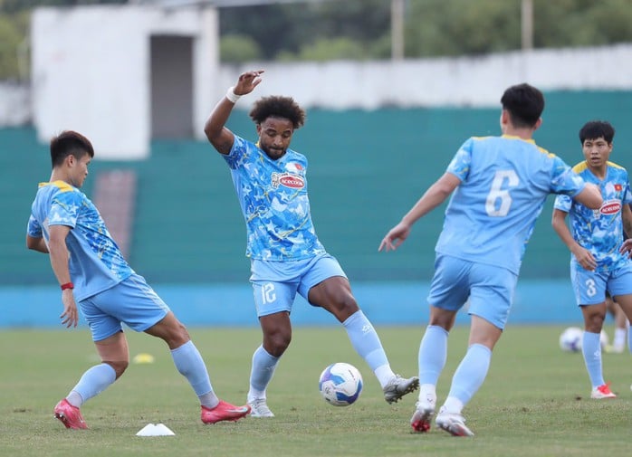 Tuyển Việt Nam quyết thắng Lào, tạo động lực trước trận tái đấu Malaysia - Ảnh 2.