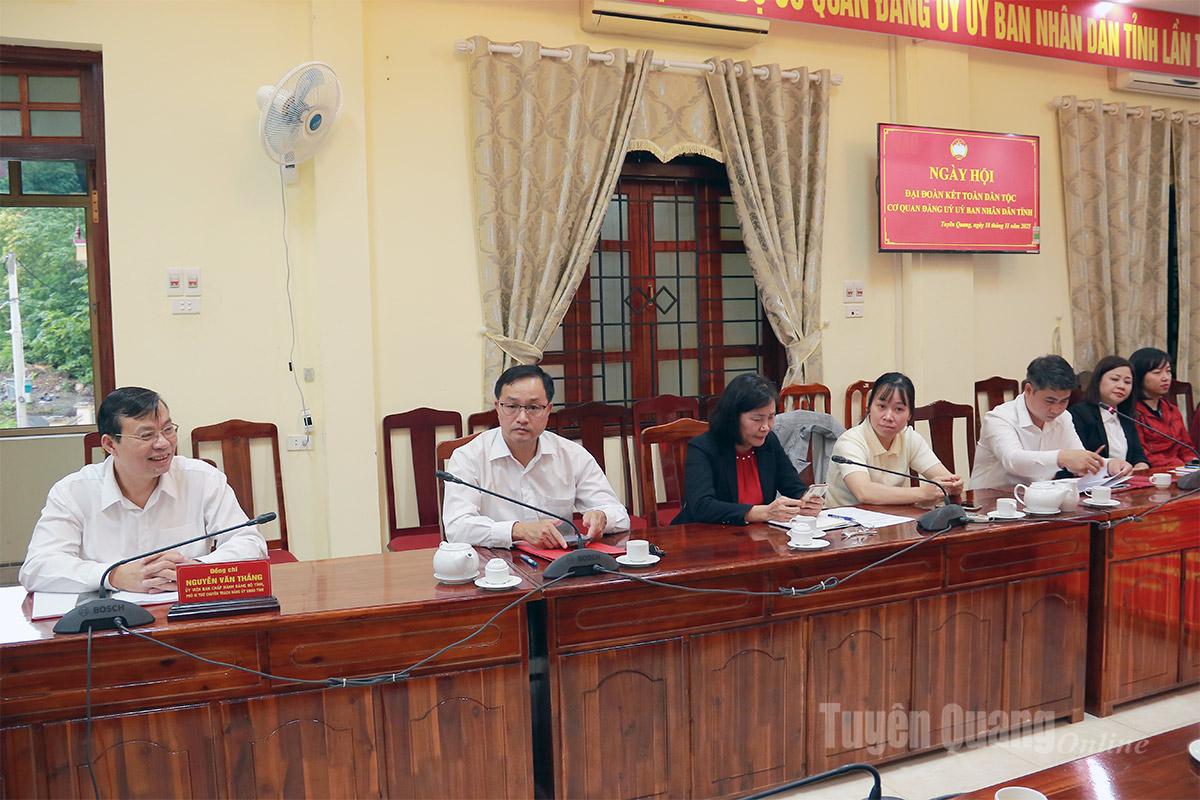 نمایندگان شرکت کننده در جشنواره