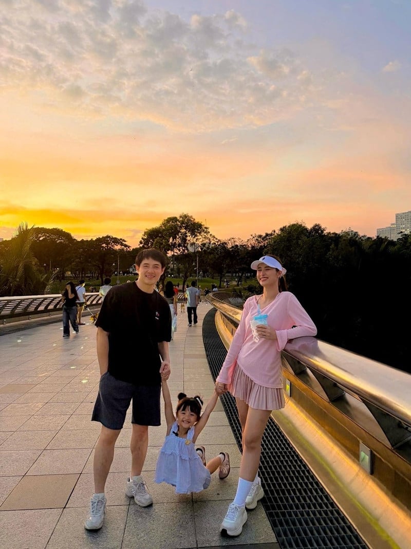 3 dong nhi ong cao thang 1763387050.jpg