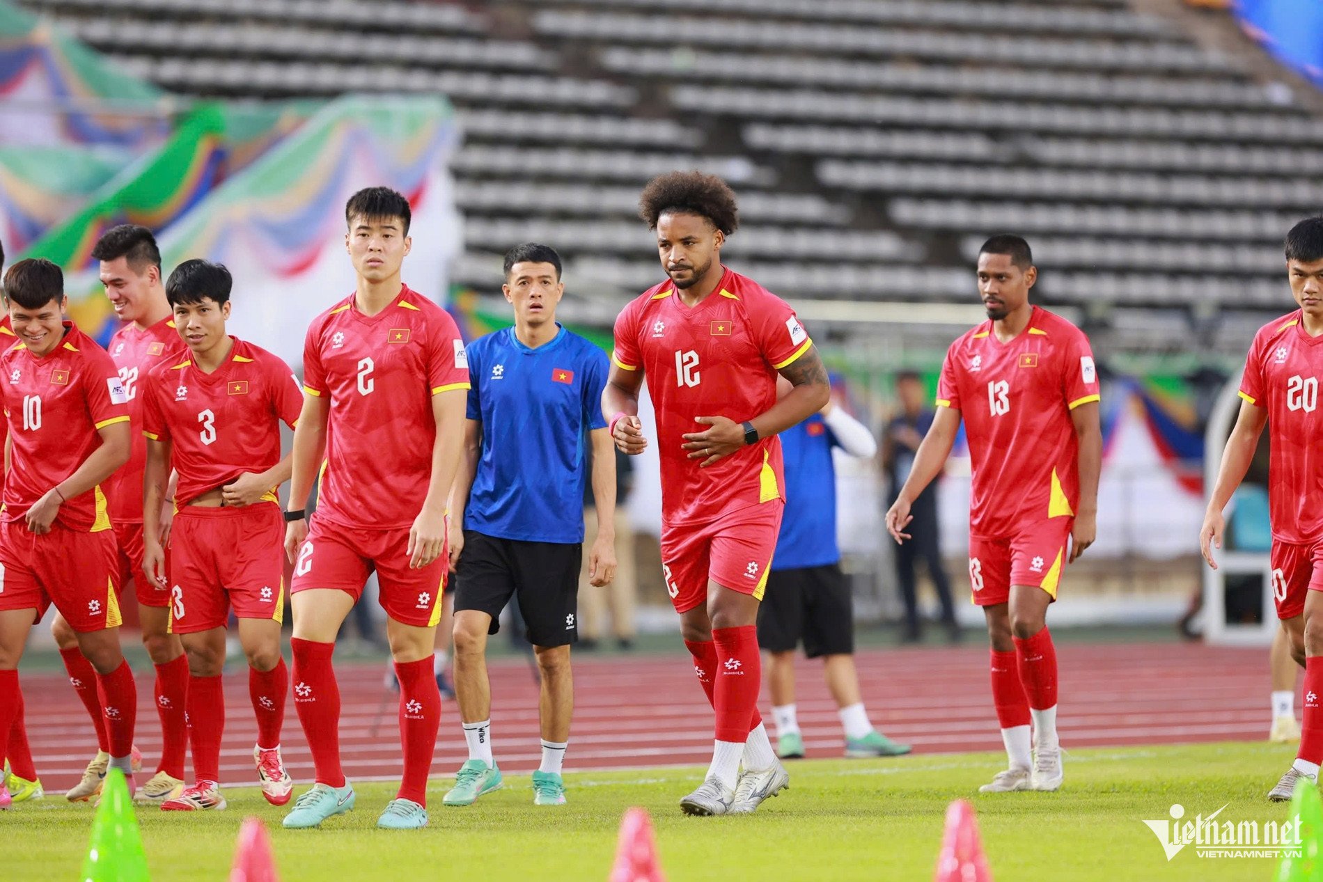 W-tuyen viet nam 8.jpg